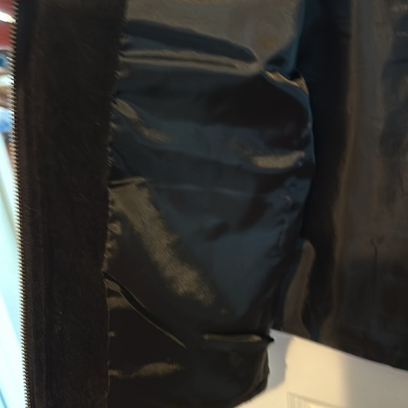 Black velvet vest by Liz Claiborne Woman - Picture 11 of 12